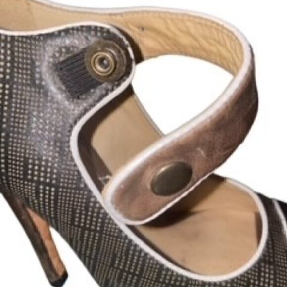 Woman's L.A.M.B Hanah Mary Jane 4 3/4"  Heel Stilleto- LT54P - Picture 3 of 6